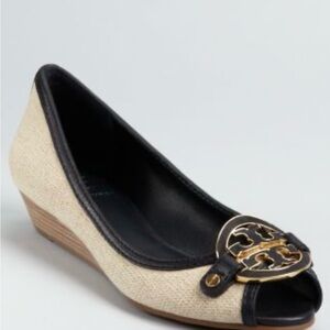 Tory Burch Black and Cream Wedges